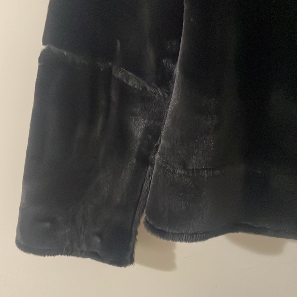 RARE Guess Reversible Faux Fur/Leather Jacket - Picture 6 of 9